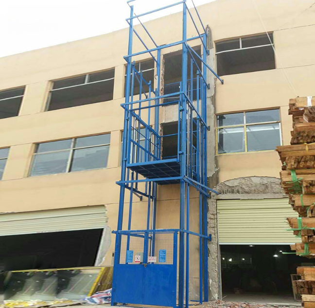 万安建材厂室外物料提升