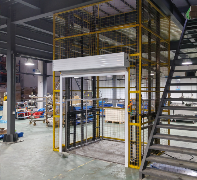 万安食品厂物料提升